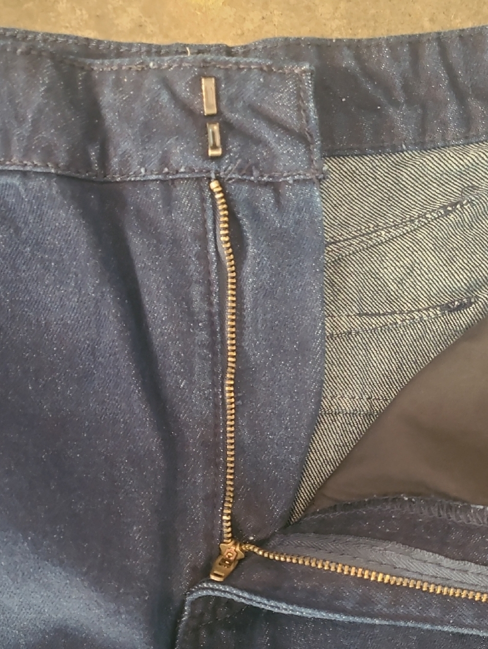 NWT ELOQUII PETAL SHAPE OPEN SIDE JEANS - Picture 7 of 12